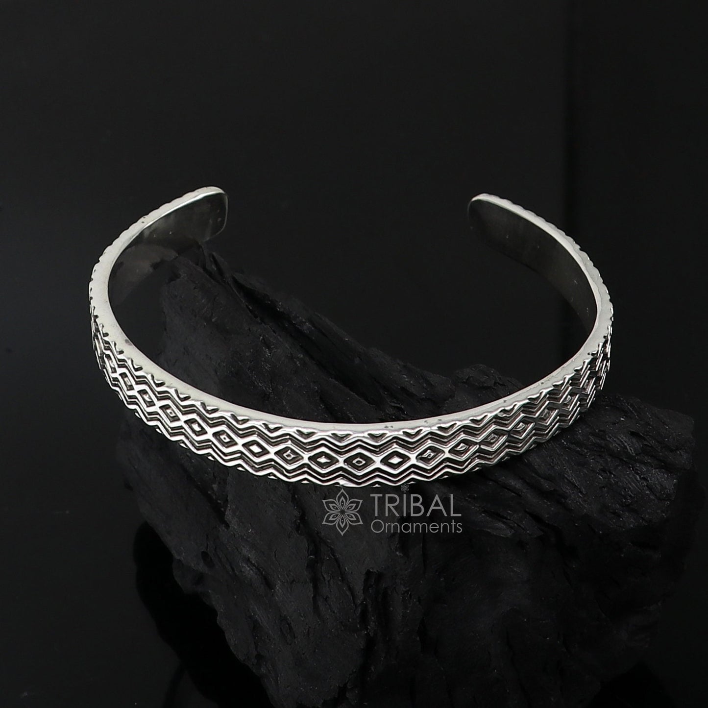 925 sterling silver handmade zig zag design adjustable cuff bracelet, unisex tribal jewelry with solid silver finish