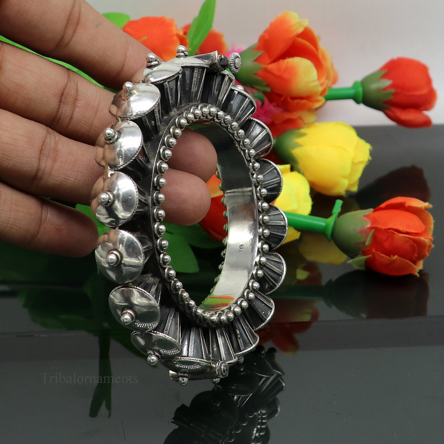 Vintage 925 sterling silver tribal bangle bracelet with intricate handmade antique design, ideal for brides and belly dance jewelry.