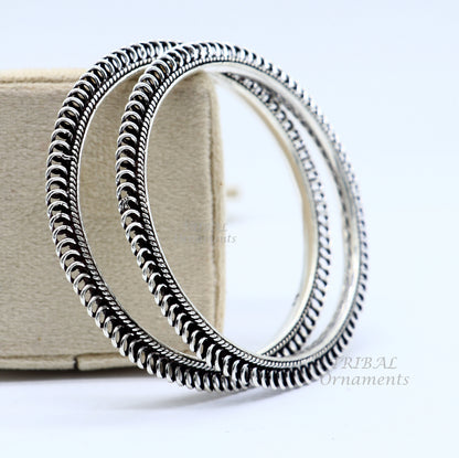 Handmade 925 sterling silver vintage tribal bangle bracelet with intricate ethnic design, ideal for brides and belly dance accessories.