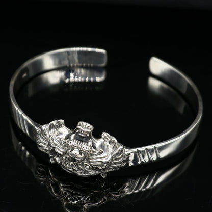 925 sterling silver handmade vintage lion design bangle cuff bracelet by TRIBAL ORNAMENTS, adjustable tribal-style jewelry for daily wear.