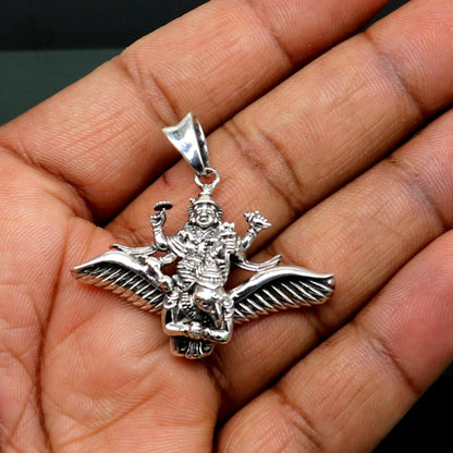 Sterling silver Lord Vishnu with Garuda pendant, unisex Hindu jewelry, detailed divine idol design, customized tribal ornament.