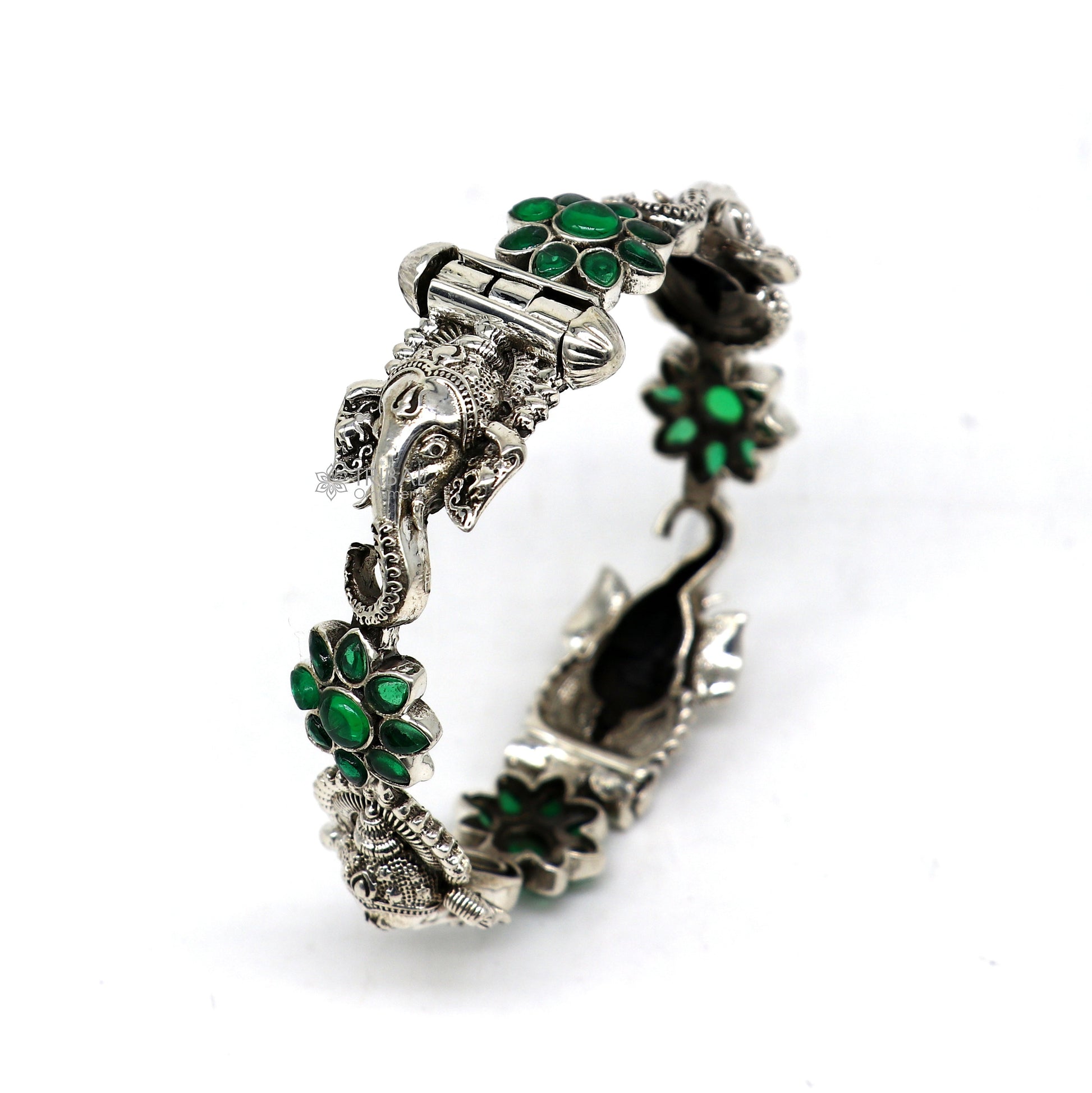925 sterling silver idol Ganesha design bangle bracelet kada with amazing floral style green stone, gifting ethnic jewelry nba382 - TRIBAL ORNAMENTS