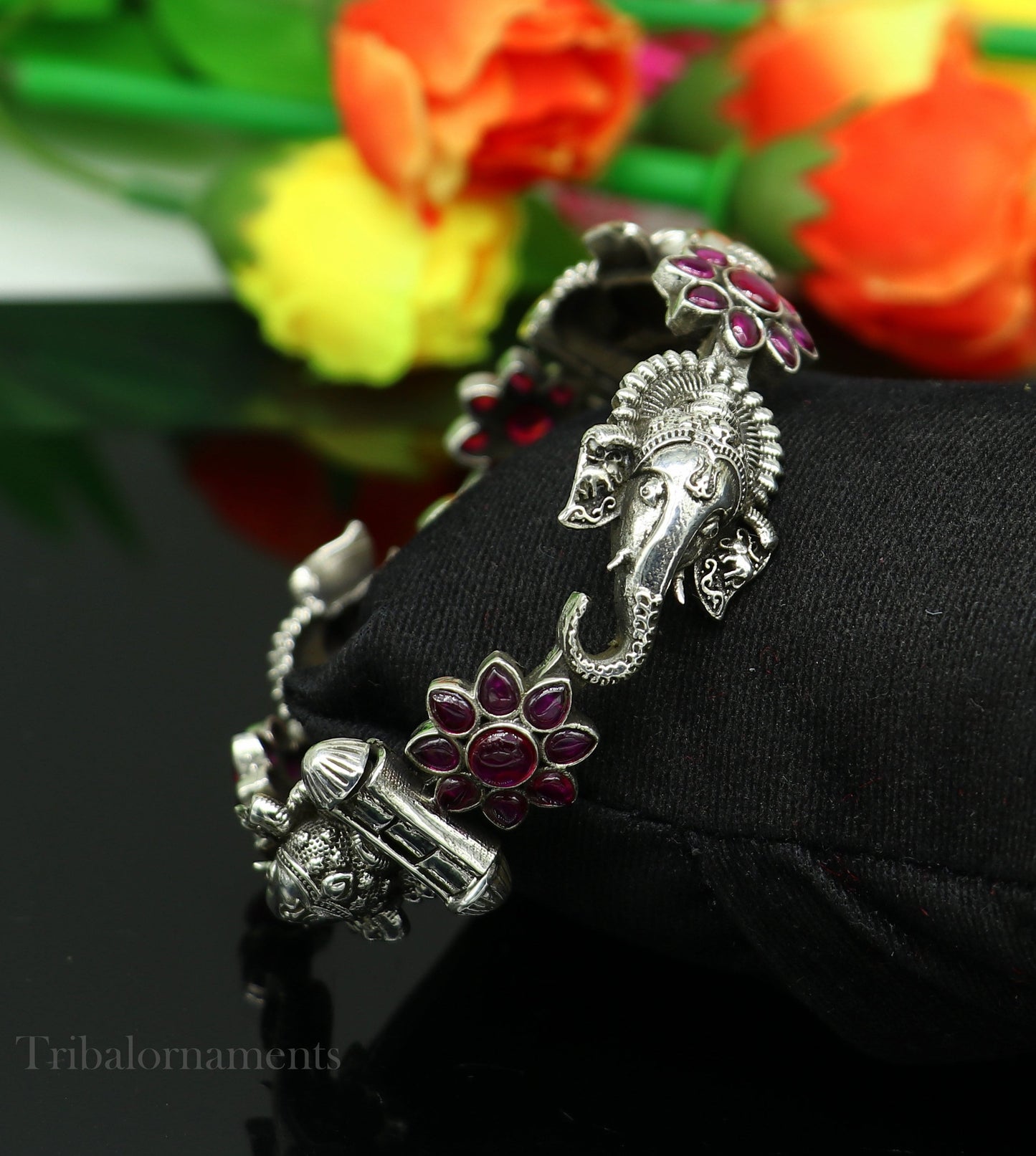 925 sterling silver idol Ganesha design bangle bracelet kada with amazing floral style red stone, best gifting ethnic jewelry ba120 - TRIBAL ORNAMENTS