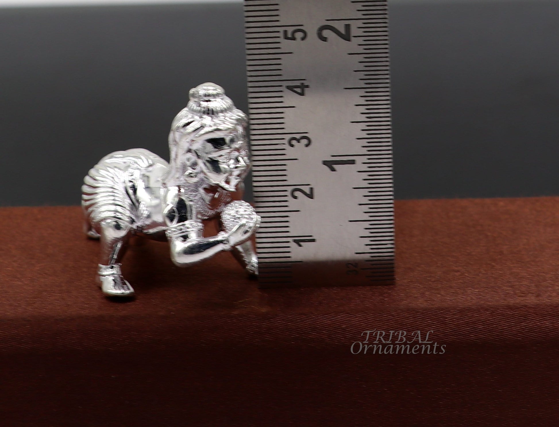 925 Sterling silver Idol Krishna Bal Gopala crawling Krishna statue figurine, child krishna laddu gopala sculpture, silver article art580 - TRIBAL ORNAMENTS