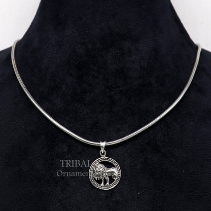 Sterling silver lion pendant featuring unisex Leo zodiac design, traditional Indian tribal ornament style, ideal for horoscope jewelry.