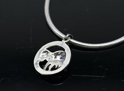 Sterling silver lion pendant with zodiac Leo design, unisex horoscope jewelry, traditional Indian tribal style by TRIBAL ORNAMENTS.