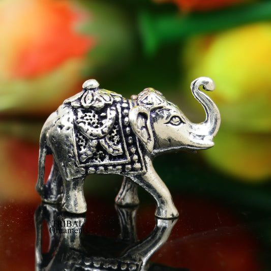 Solid 925 Sterling silver Kandrai work Nakshi design customized Elephant statue, puja article figurine, home décor Diwali puja gift art497 - TRIBAL ORNAMENTS