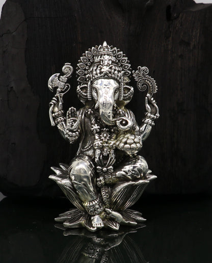 925 Sterling silver Lord Ganesh idol, handcrafted silver figurine for Pooja and Diwali puja ceremonies.
