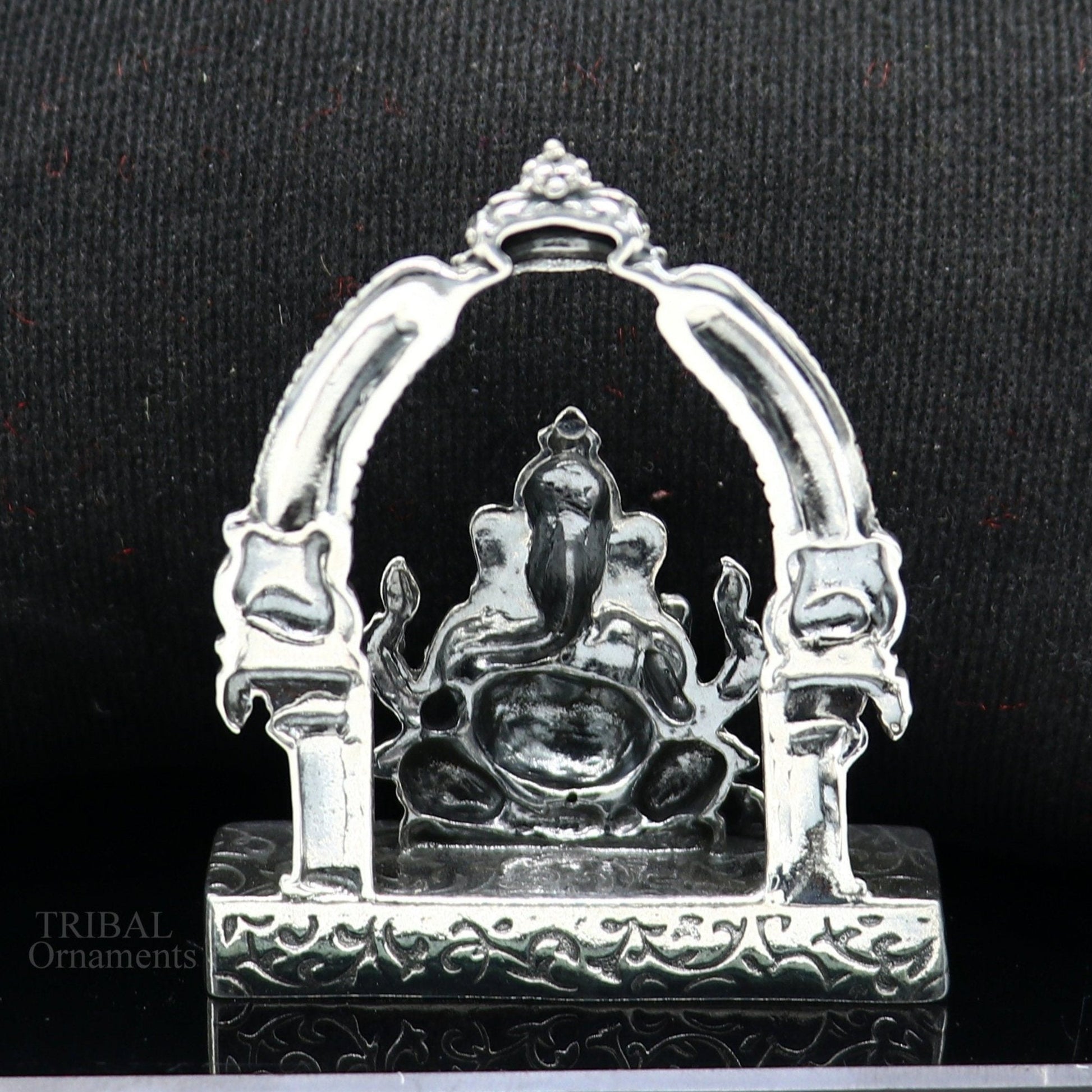 925 Sterling silver Lord Ganesh Idol, Pooja Articles, Silver Idols Figurine, handcrafted Lord Ganesh statue sculpture Diwali puja gift su229 - TRIBAL ORNAMENTS