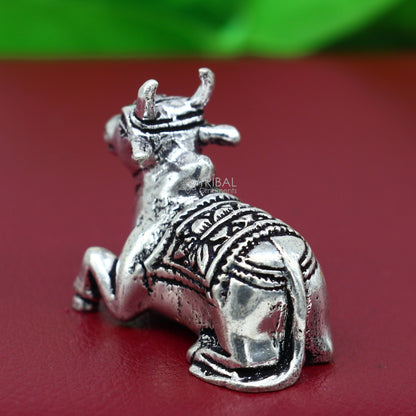 Small handmade 925 silver Lord Shiva Nandi Maharaj figurine for puja, divine Nandi statue, crafted by TRIBAL ORNAMENTS.