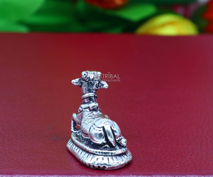 925 Sterling silver Lord Shiva Nandi Maharaj figurine, small handmade solid statue for puja, divine Nandi sculpture by Tribal Ornaments