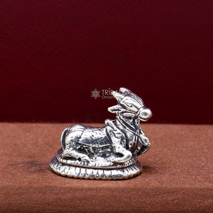Small handmade 925 silver Lord Shiva Nandi Maharaj figurine for puja, detailed divine Nandi statue by Tribal Ornaments.