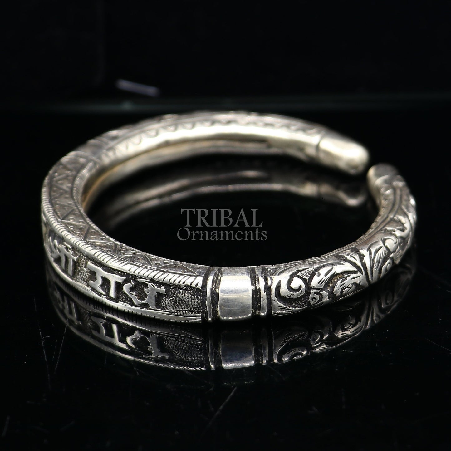 925 Sterling silver handmade Nakshi work "Jai Shree Radhe" Goddess Radha mantra bracelet kada divine unisex tribal ethnic jewelry nsk654 - TRIBAL ORNAMENTS