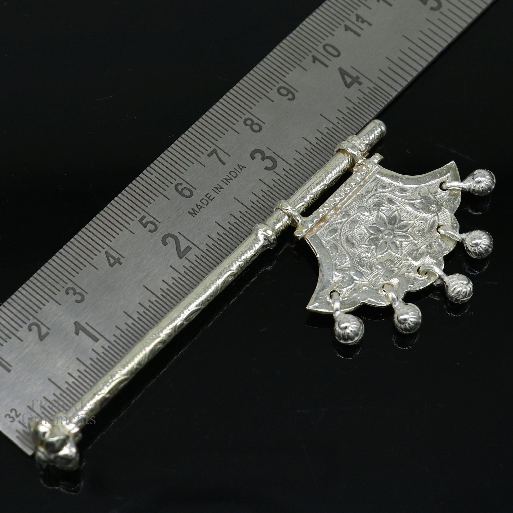 925 sterling silver small fan (pankhi) for god puja, hand-held silver fan for Laddu Gopala Krishna worship, tribal ornaments design