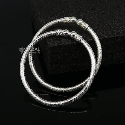 925 sterling silver shiny bangle bracelet from Tribal Ornaments, stylish and elegant jewelry for men and women.