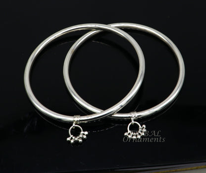 Sterling silver foot bracelet with shiny design, hanging drops, customizable ankle kada for belly dance, by Tribal Ornaments.