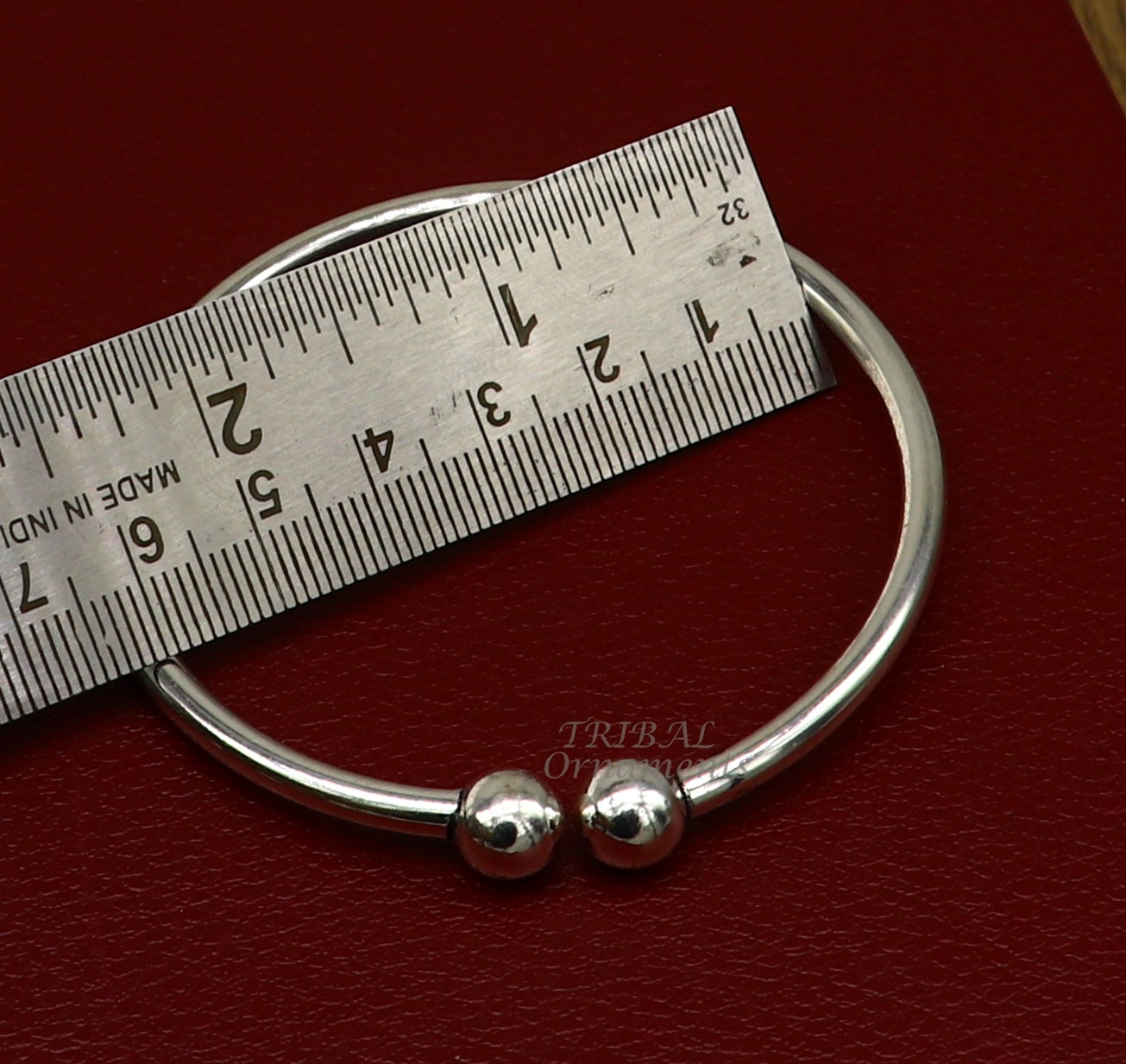 Shiny 925 sterling silver round bangle bracelet with plain design, stylish jewelry for brides and belly dance, by TRIBAL ORNAMENTS.