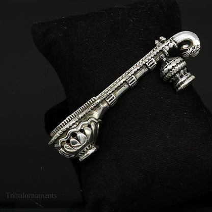 925 sterling silver Saraswati Veena, a detailed musical instrument for Goddess Sharda, ideal for Hindu temple worship and gifting.