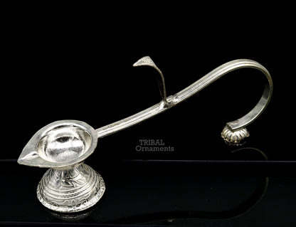 Vintage style handmade single kapoor Lamp or  lampa arti deepak, best praying article for god or goddess temple article su755 - TRIBAL ORNAMENTS