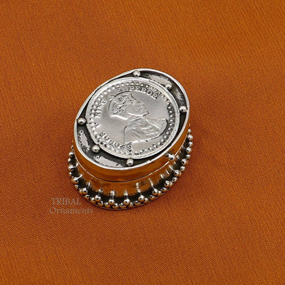 925 sterling silver trinket box featuring George V king emperor coin design, suitable for jewelry, kajal eyeliner, or Sindur storage.