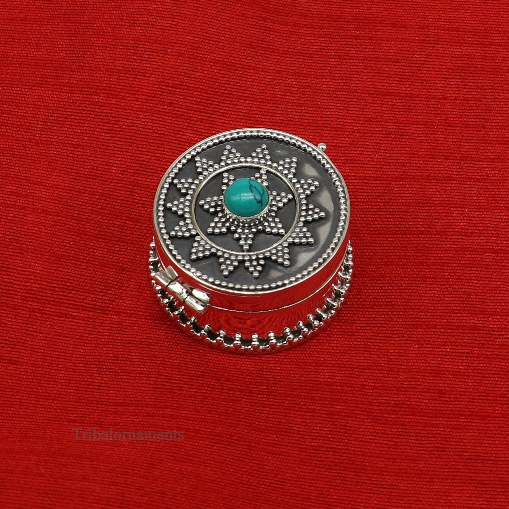 925 sterling silver Stunning Rava work design turquoise stone trinket box, Sindoor box, brides gift collection silver stunning box stb222 - TRIBAL ORNAMENTS