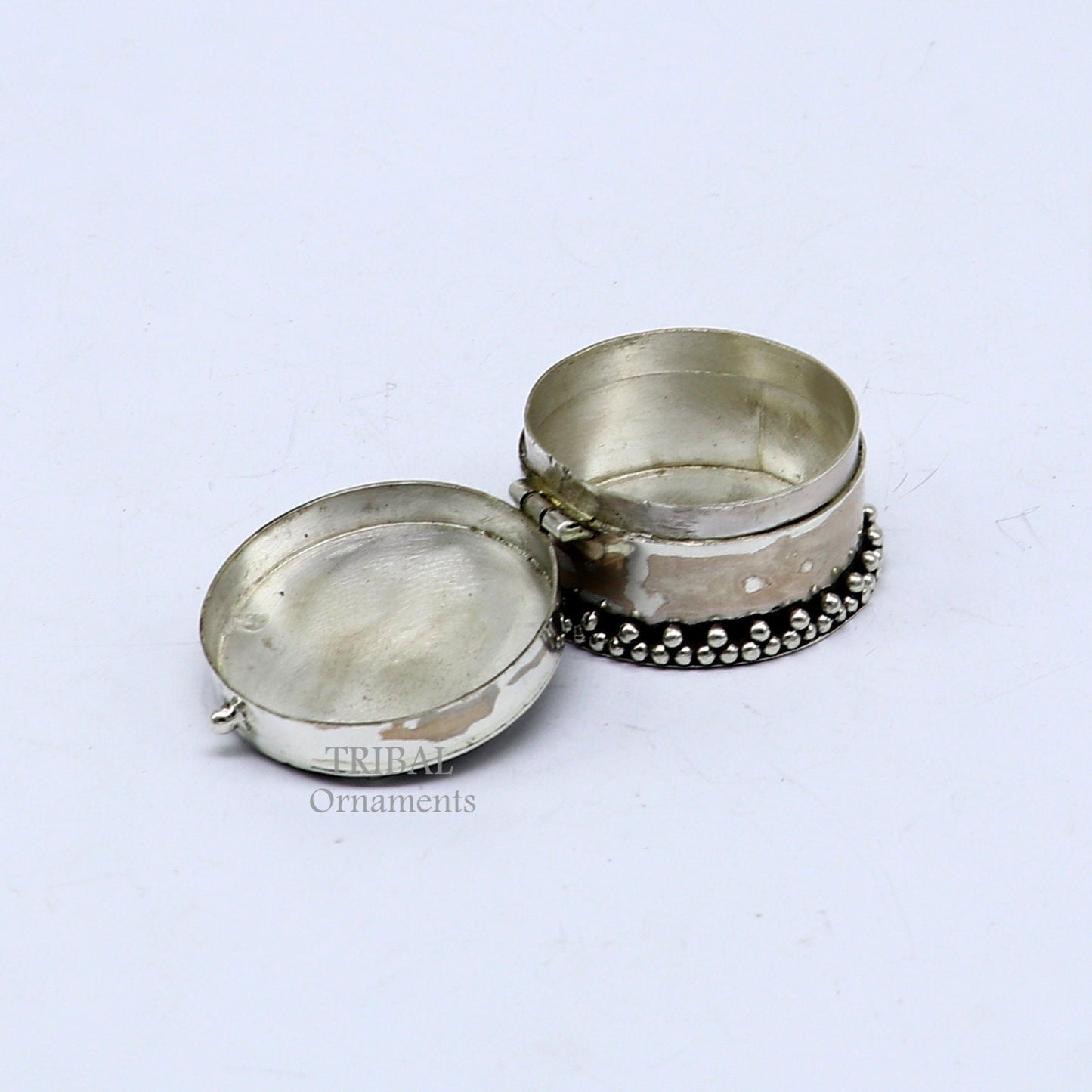 925 sterling silver Stunning stone work design cz stone trinket box, kajal eyeliner box, Sindur box brides gift silver box stb745 - TRIBAL ORNAMENTS