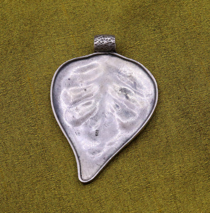 925 Sterling silver handmade tree leaf design modern trendy look ethnic pendant, charm necklace, temple jewelry gifting to her india nsp354 - TRIBAL ORNAMENTS