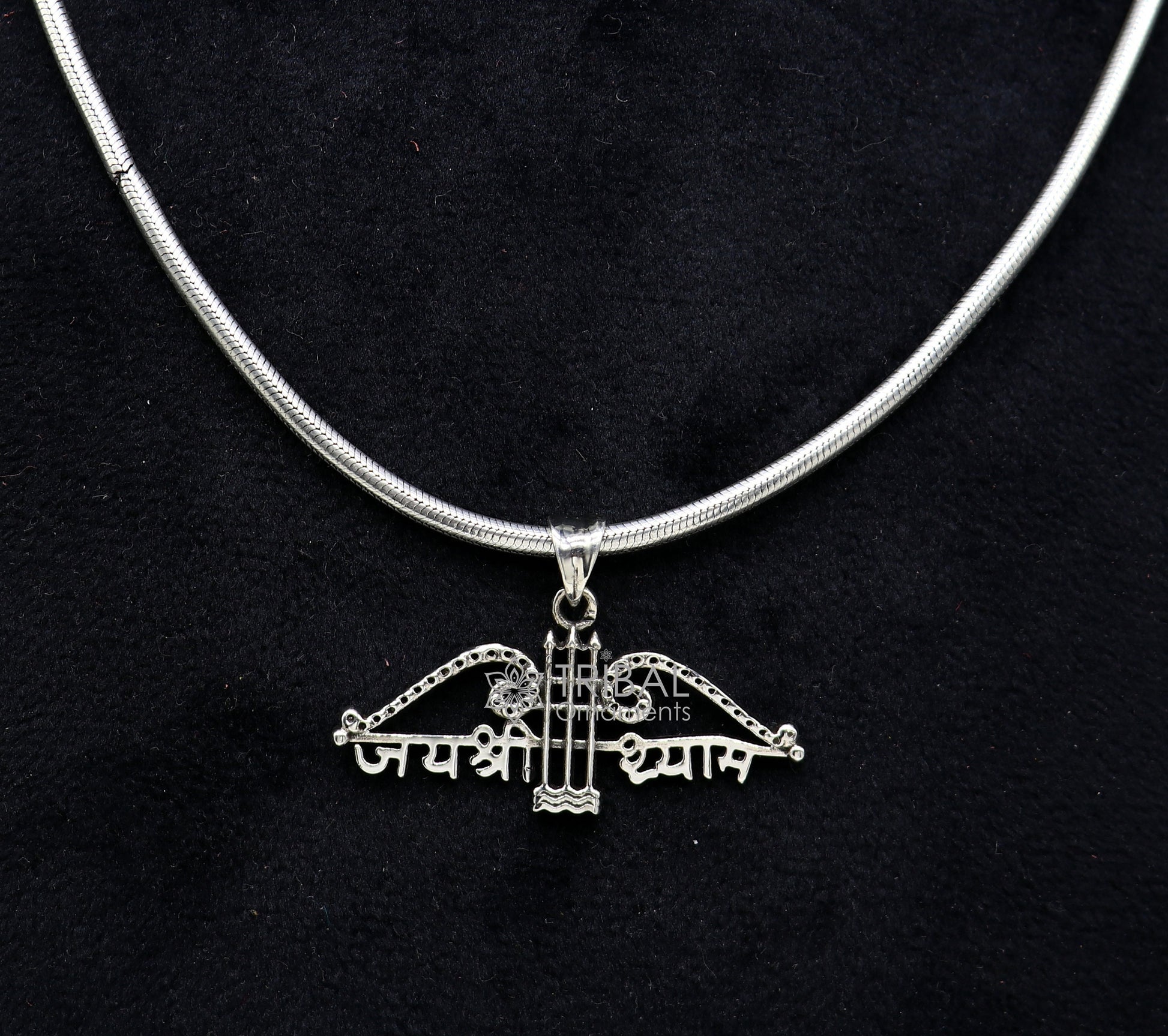 925 sterling silver Khatushyam ji Dhanush pendant with "Jai Shree Shyam" design, suitable for unisex jewelry, by TRIBAL ORNAMENTS.