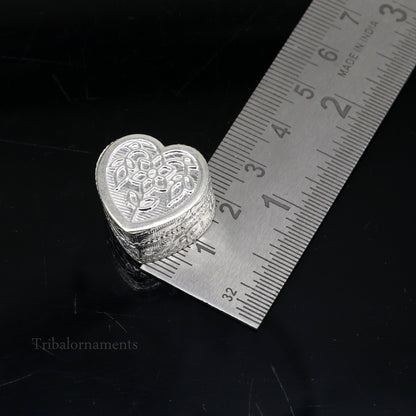 925 sterling silver heart-shaped trinket box with intricate tribal ornament design, ideal for jewelry or eyeliner storage.