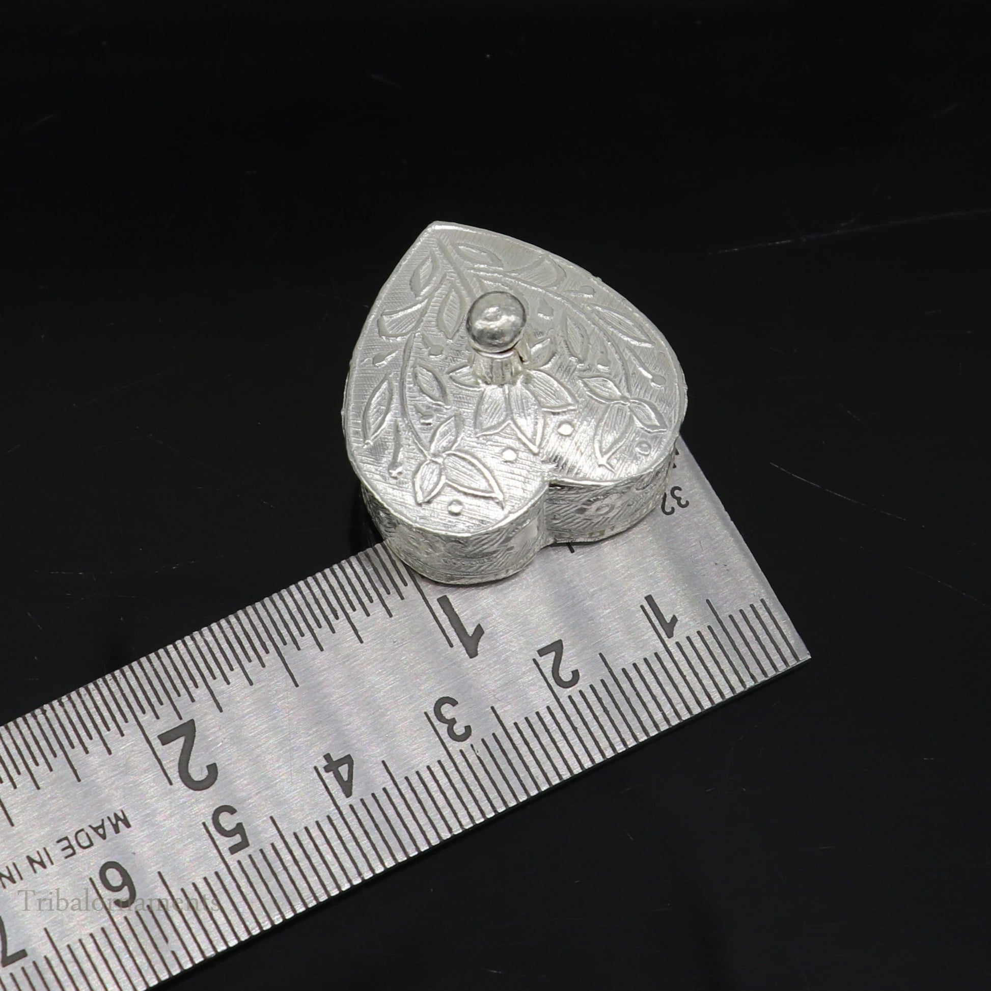 925 sterling silver trinket box, kajal box/casket box bridal heart shape Sindur box collection, container box, eyeliner box gifting stb182 - TRIBAL ORNAMENTS