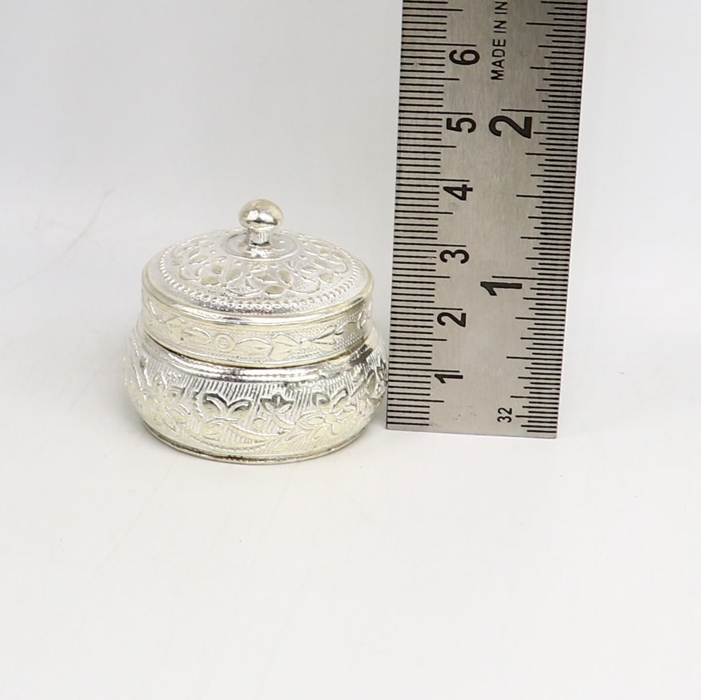 925 sterling silver unique antique design handmade brides eyes kajal box, surma box, kumkum sindur box, small trinket box article stb112 - TRIBAL ORNAMENTS