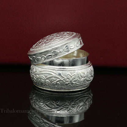 925 sterling silver unique antique design handmade brides eyes kajal box, surma box, kumkum sindur box, small trinket box article stb265 - TRIBAL ORNAMENTS