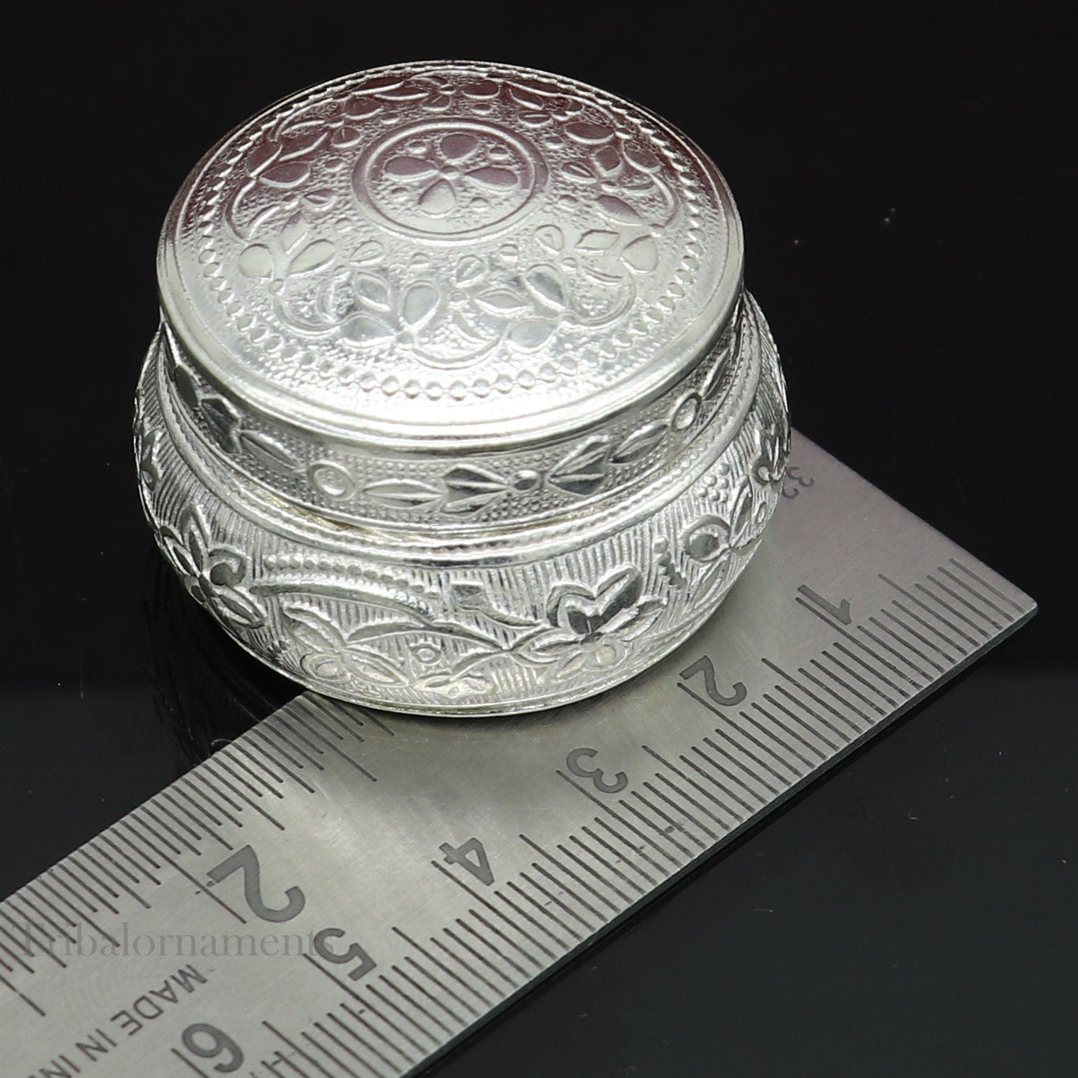 925 sterling silver unique antique design handmade brides eyes kajal box, surma box, kumkum sindur box, small trinket box article stb265 - TRIBAL ORNAMENTS