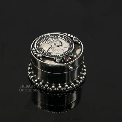 925 silver George V coin trinket box by TRIBAL ORNAMENTS, featuring unique design for jewelry, cosmetics, and bridal gifts.