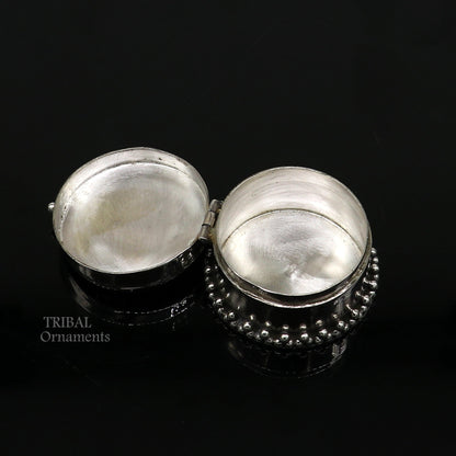 925 sterling silver George V coin trinket box with unique design, suitable for jewelry, eyeliner, or Sindur, by TRIBAL ORNAMENTS.