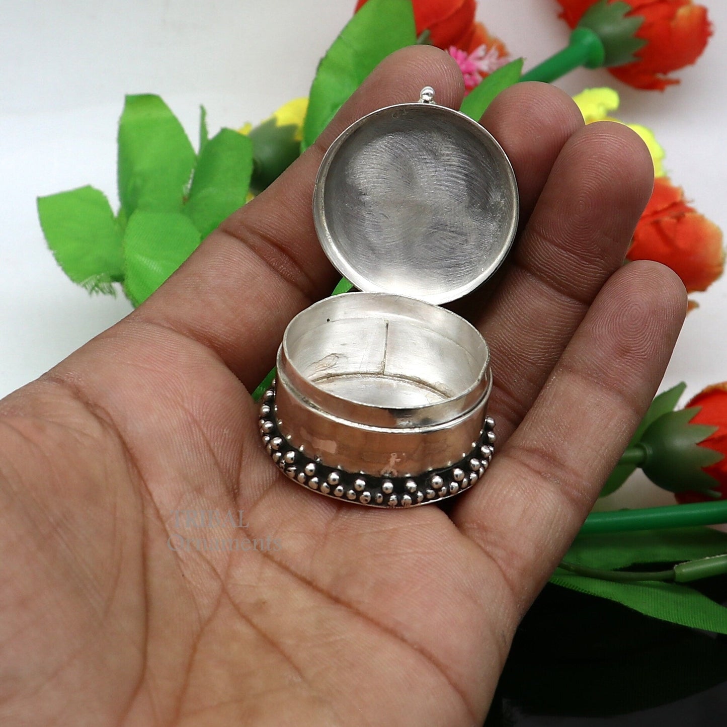 925 sterling silver unique design stone work trinket box, kajal eyeliner box, Sindur box brides gift silver box stb750 - TRIBAL ORNAMENTS