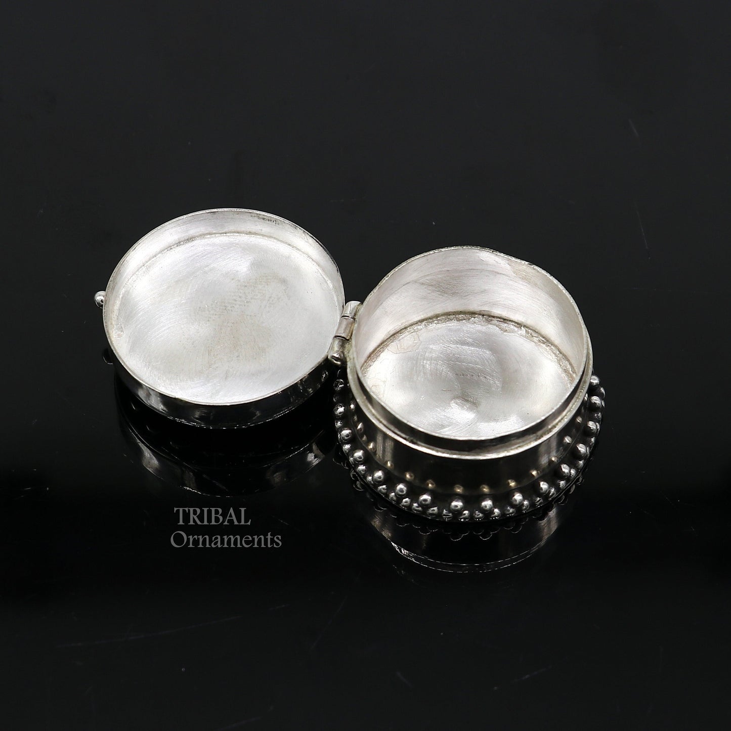 925 sterling silver unique design stone work trinket box, kajal eyeliner box, Sindur box brides gift silver box stb750 - TRIBAL ORNAMENTS