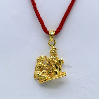 925 sterling silver Lord Shiva, Parwati, Nandi Maharaj, and Shiva Lingam pendant showcasing traditional Shiva family jewelry.