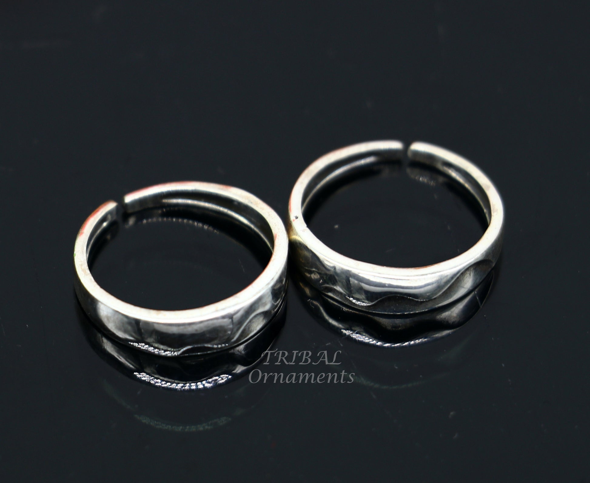 925 sterling silver uniquely handcrafted vintage style oxidized solid toe rings. best brides wedding jewelry tribal jewelry ytr15 - TRIBAL ORNAMENTS