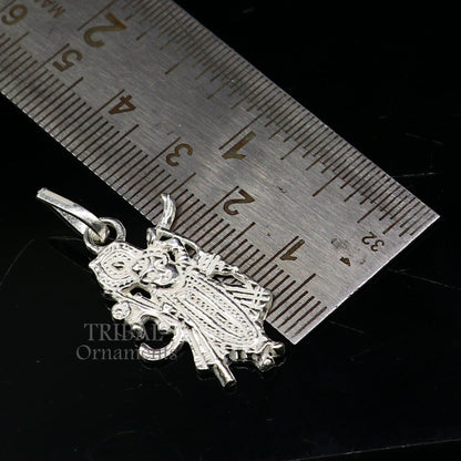 925 sterling silver Krishna Shrinath Ji pendant featuring intricate traditional Hindu idol design, stylish jewelry by TRIBAL ORNAMENTS