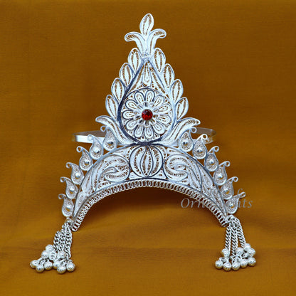 Sterling silver vintage handmade mukut crown with intricate design, ideal for home temple deity decoration by Tribal Ornaments.