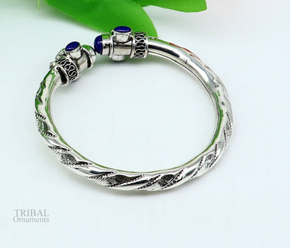 Vintage 925 sterling silver stone jadau bangle bracelet with traditional design, unisex jewelry from TRIBAL ORNAMENTS.