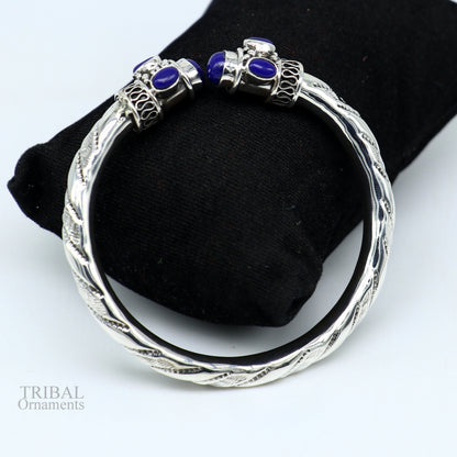 Sterling silver vintage-style stone jadau bangle bracelet with intricate traditional design, unisex jewelry handmade in India.