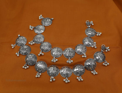 Vintage sterling silver anklet with bird and parrot motifs, handmade belly dance jewelry with hanging drops by TRIBAL ORNAMENTS.