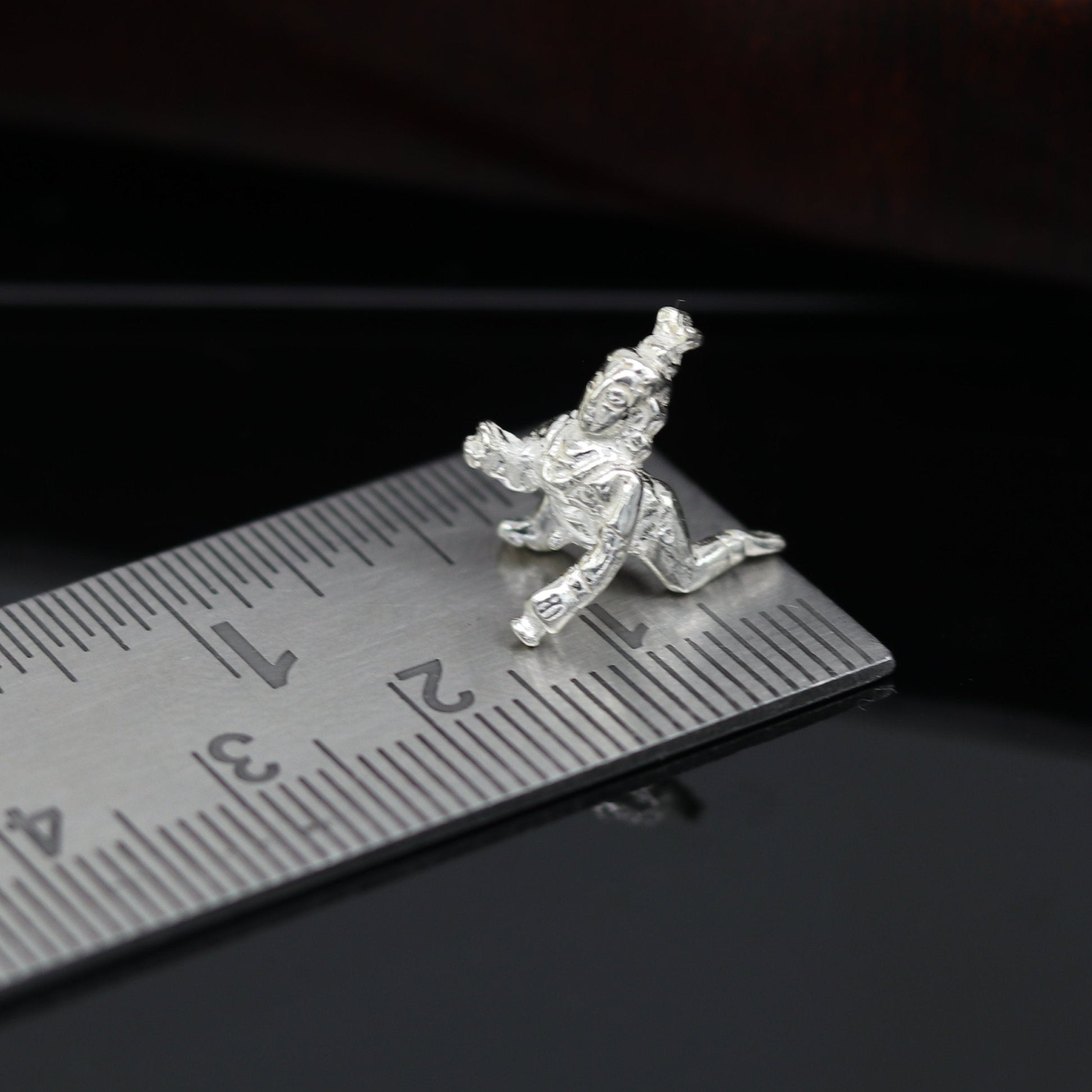 Solid silver handmade customized design indian idol little krishna, Ladu Gopal, small statue sculpture home temple puja art, utensils su06 - TRIBAL ORNAMENTS