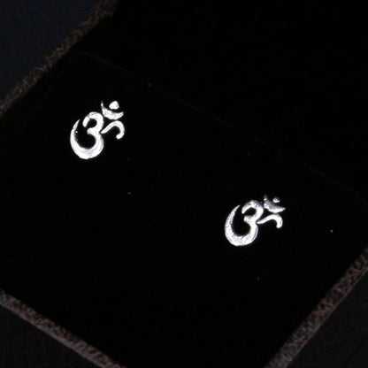 925 Sterling silver handmade Aum Om stud earring by TRIBAL ORNAMENTS featuring Indian idol symbol, unisex jewelry design.