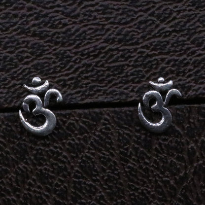 925 Sterling silver handmade Aum Om stud earring by TRIBAL ORNAMENTS, unisex jewelry featuring Indian idol symbol.