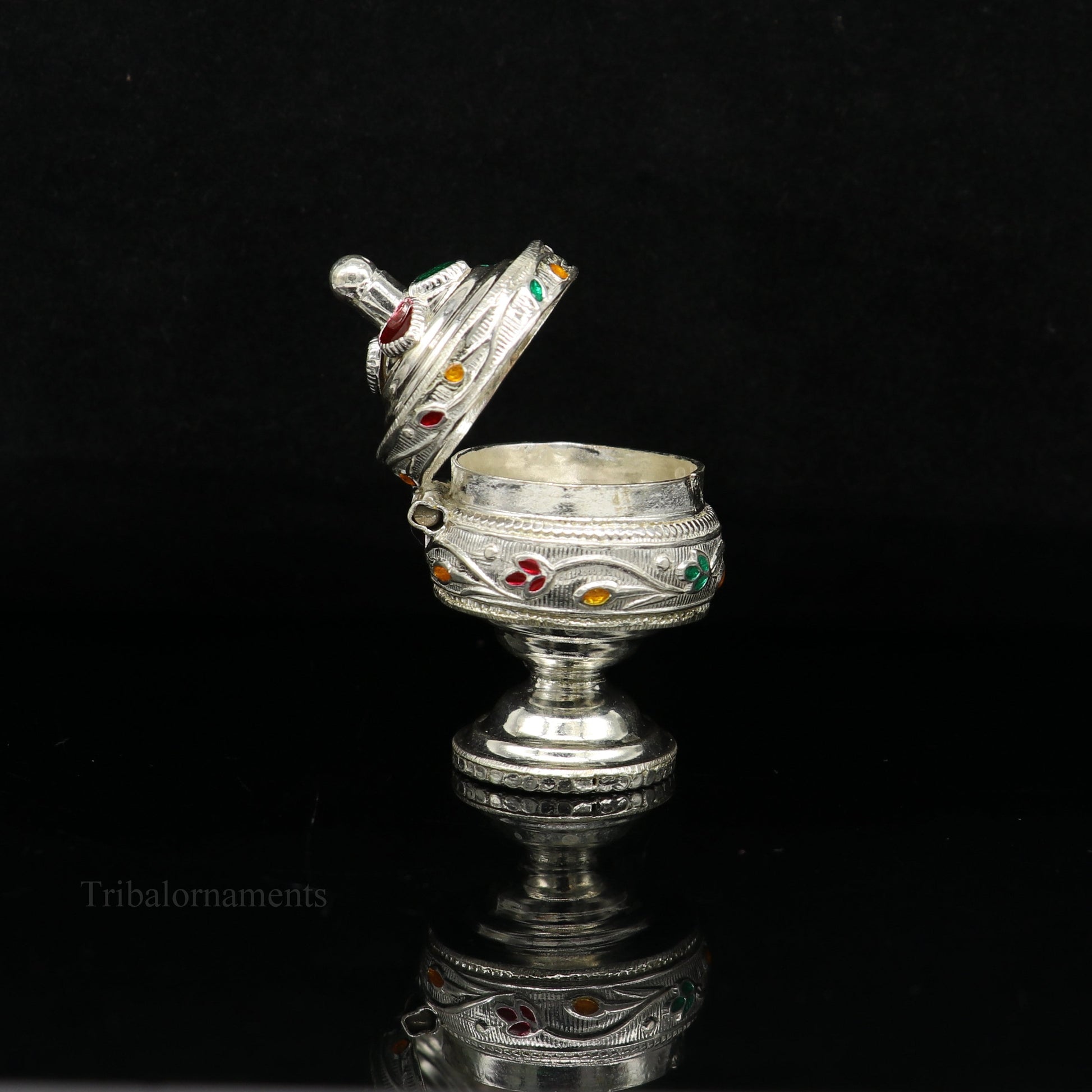 Solid sterling silver vintage royal designer handmade brides eyes kajal box, surma box, kumkum sindur box, small trinket box article stb236 - TRIBAL ORNAMENTS