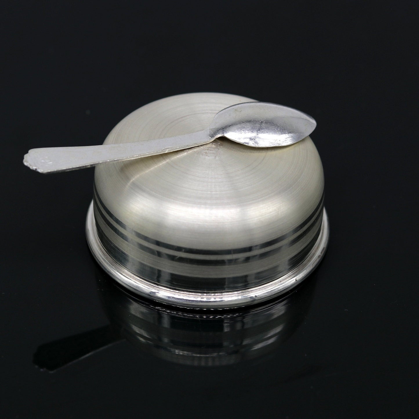 Handmade 999 fine silver bowl and spoon set by TRIBAL ORNAMENTS, antibacterial silver vessels for kids and babies.