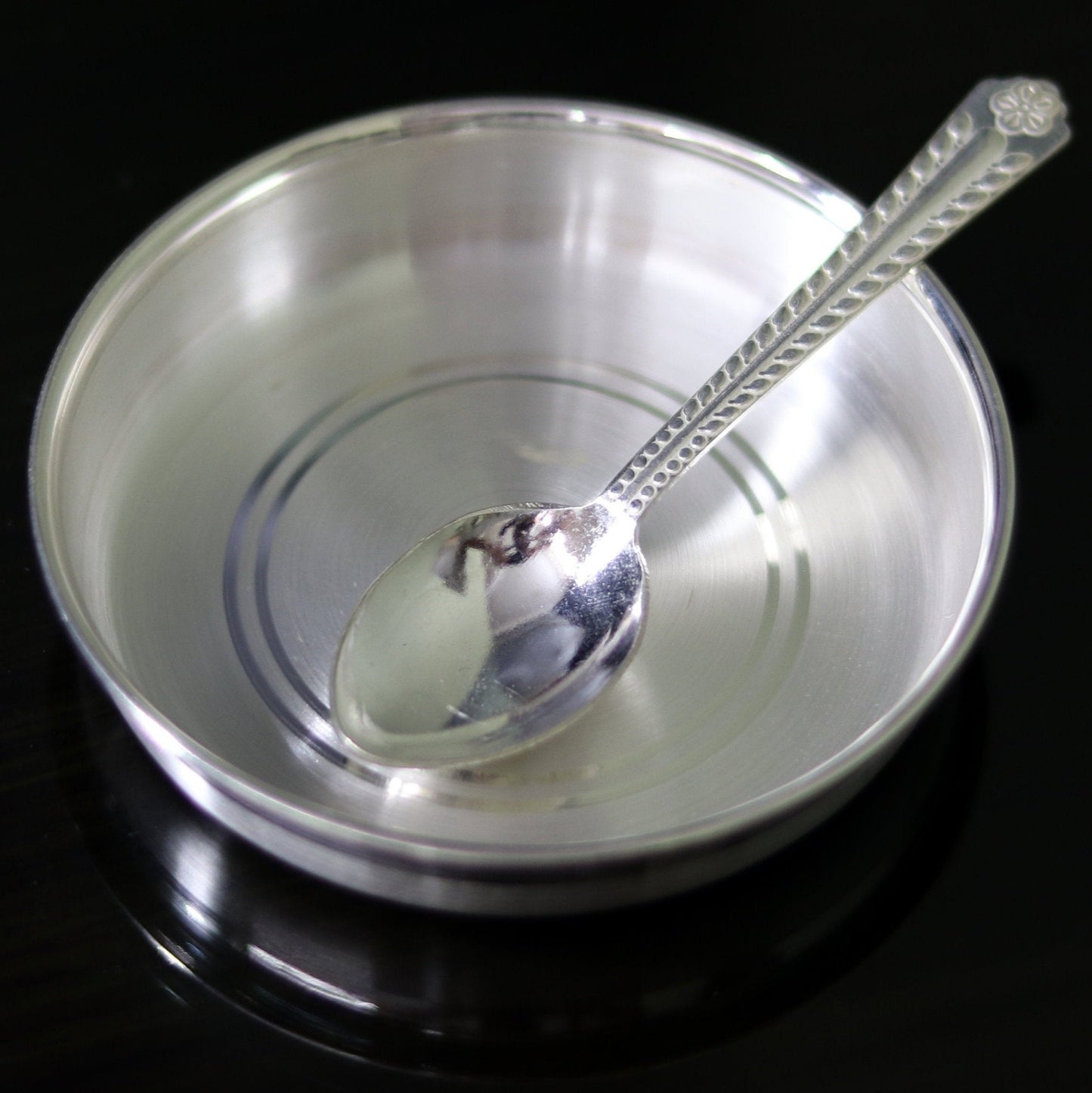 999 Fine silver handmade excellent silver vessels, silver utensils, silve baby plate,tray silver art, silver bowl, cup , baby feeding sv46 - TRIBAL ORNAMENTS